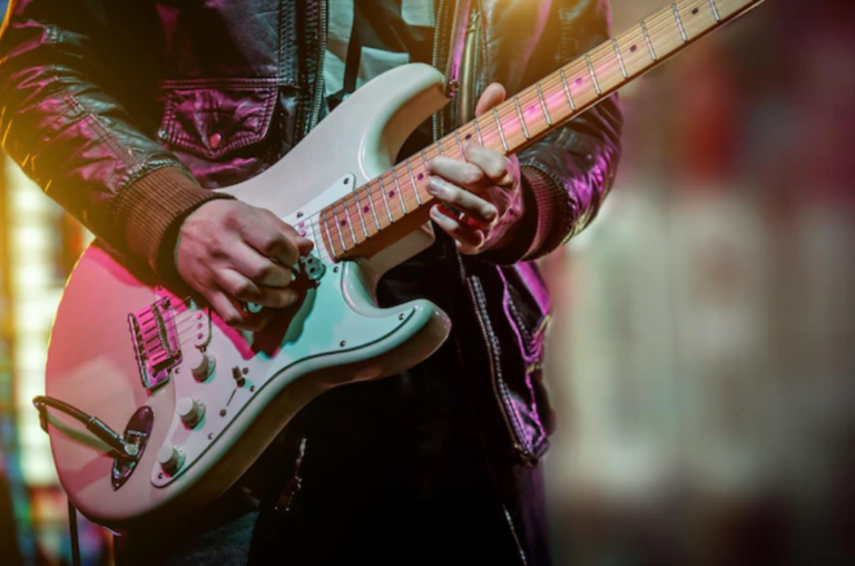 Exploring Heavy Metal Soloing Techniques with YouTube Guitarists