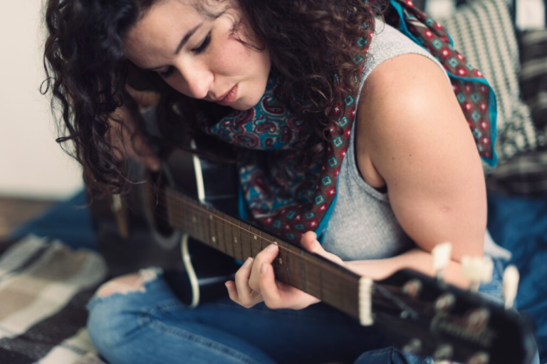 Everything You Need To Know About How To Play The G Major Pentatonic Scale On Scale