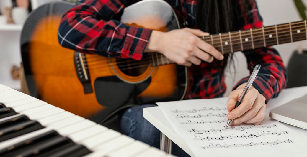 How To Play The E Major Pentatonic Scale