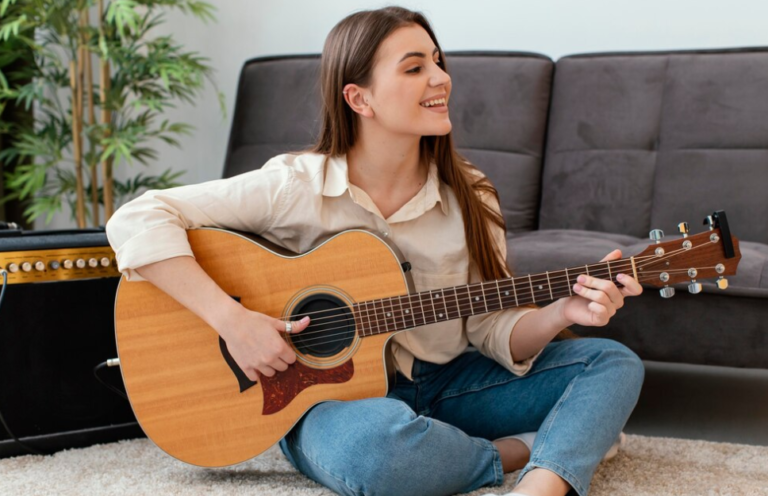 Easy! How To Play The D Minor Pentatonic Scale
