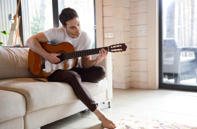 All You Need To Know About How To Play The B Minor Pentatonic Scale on Guitar