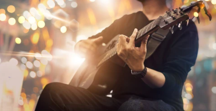 Introducting How To Play The E Major Blues Scale